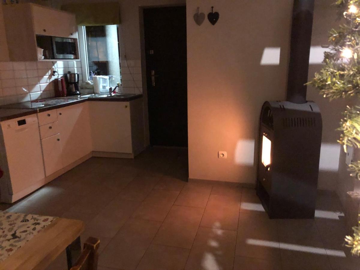Domek Na Lesnej Pogorzelica  Εξωτερικό φωτογραφία